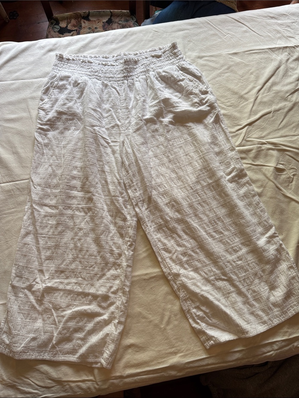 aerie White Cropped Wide-Leg 98% Cotton Blend Pants